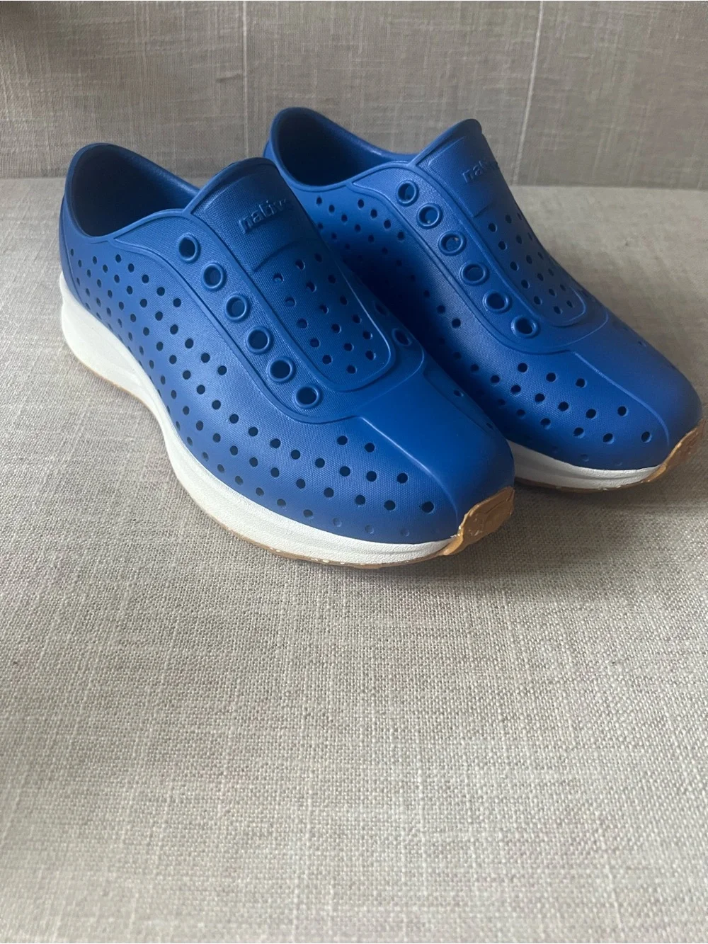Native Boys/Kids outdoors Blue Slip-On Perforated Casual Shoes, size 4